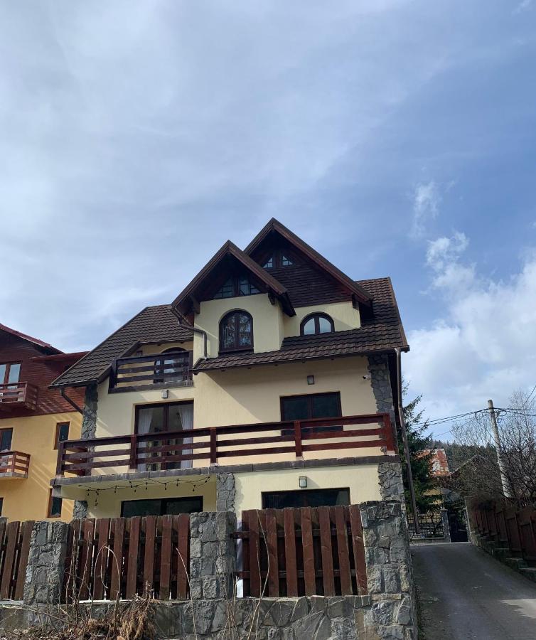 Holiday Home In Σινάια Εξωτερικό φωτογραφία